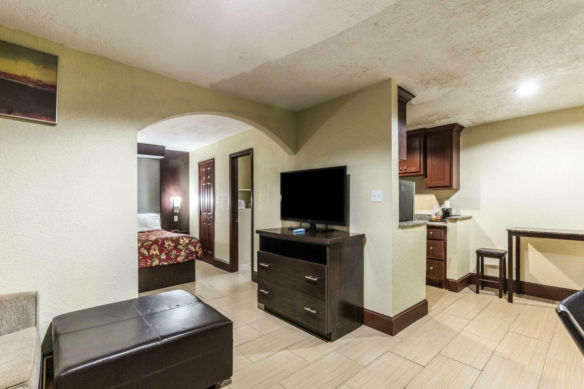 Rodeway Inn&Suites Centro Médico Houston Exterior foto