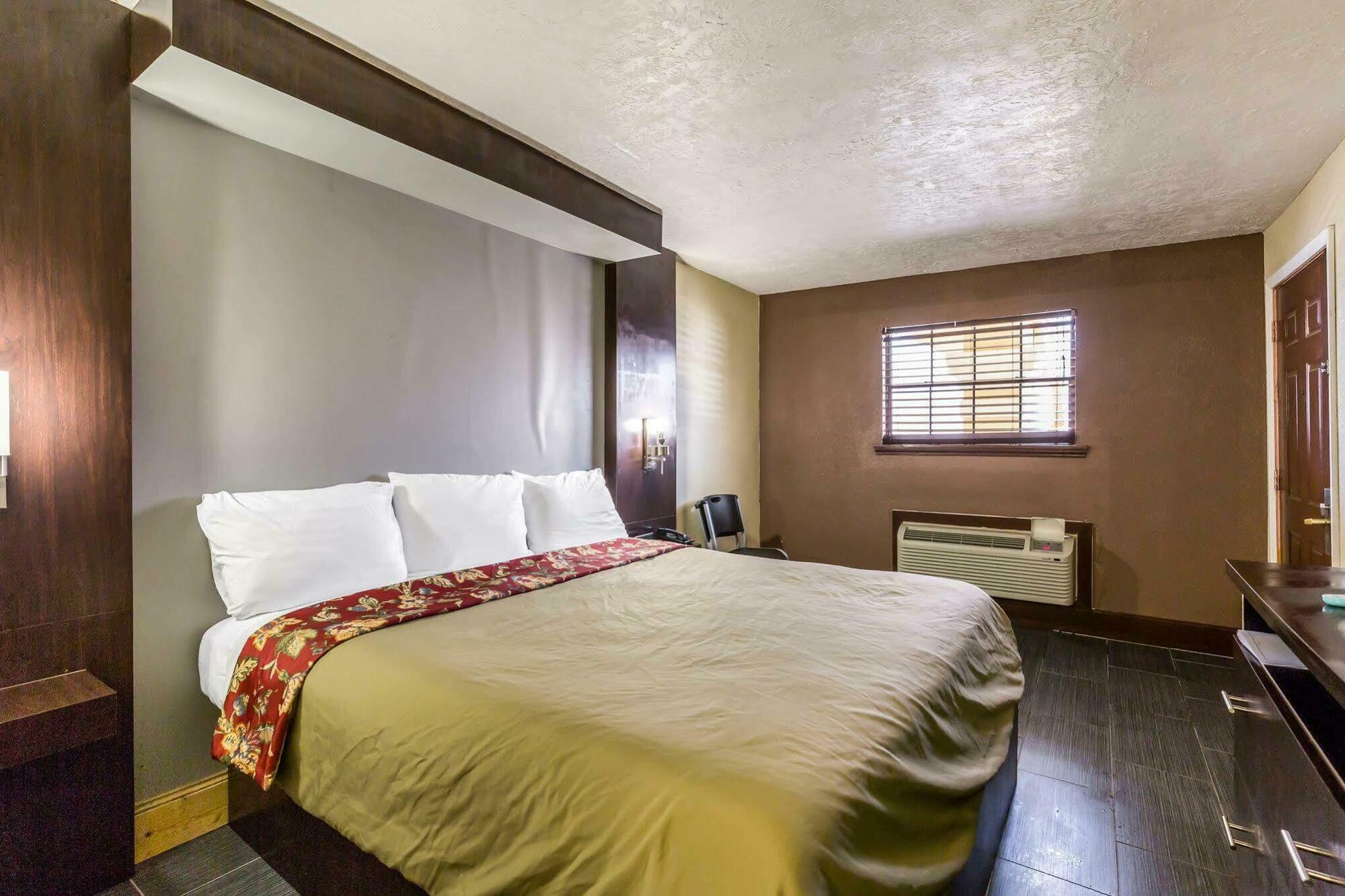 Rodeway Inn&Suites Centro Médico Houston Exterior foto